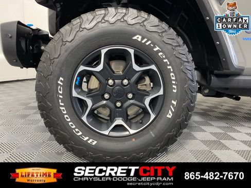 Used 2023 Jeep Wrangler Unlimited Rubicon 4xe w/ Steel Bumper Group AWD/4WD image 9