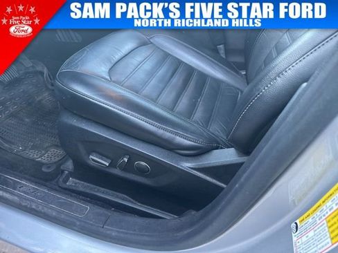 Used 2015 Ford Edge SEL w/ Equipment Group 201A image 8