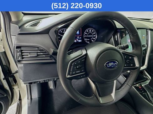 Used 2025 Subaru Outback Premium AWD/4WD image 12