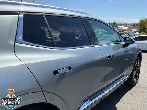 Used 2024 Chevrolet Equinox EV LT FWD image 81