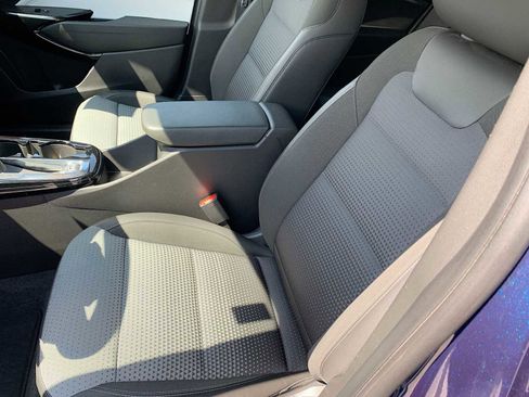 Certified 2024 Chevrolet Trax LT w/ LT Convenience Package image 18