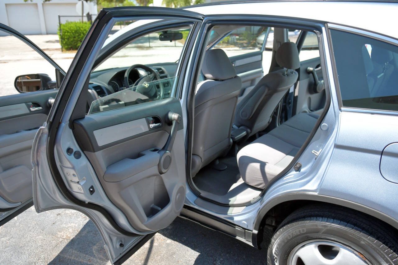 Used 2011 Honda CR-V LX image 14