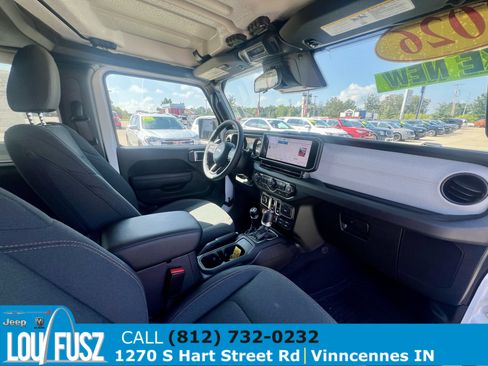 Used 2026 Jeep Wrangler Sport AWD/4WD image 20