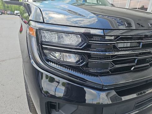 New 2026 Ford Expedition Max Platinum AWD/4WD image 7