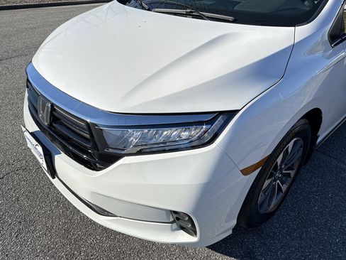 Certified 2024 Honda Odyssey EX-L image 6