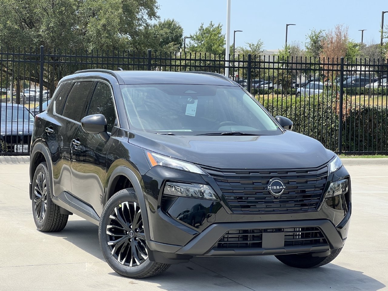 New 2026 Nissan Rogue Dark Armor FWD image 2