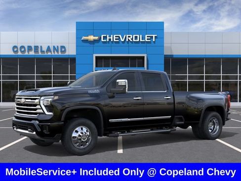 New 2026 Chevrolet Silverado 3500 High Country w/ High Country Premium Package AWD/4WD image 2