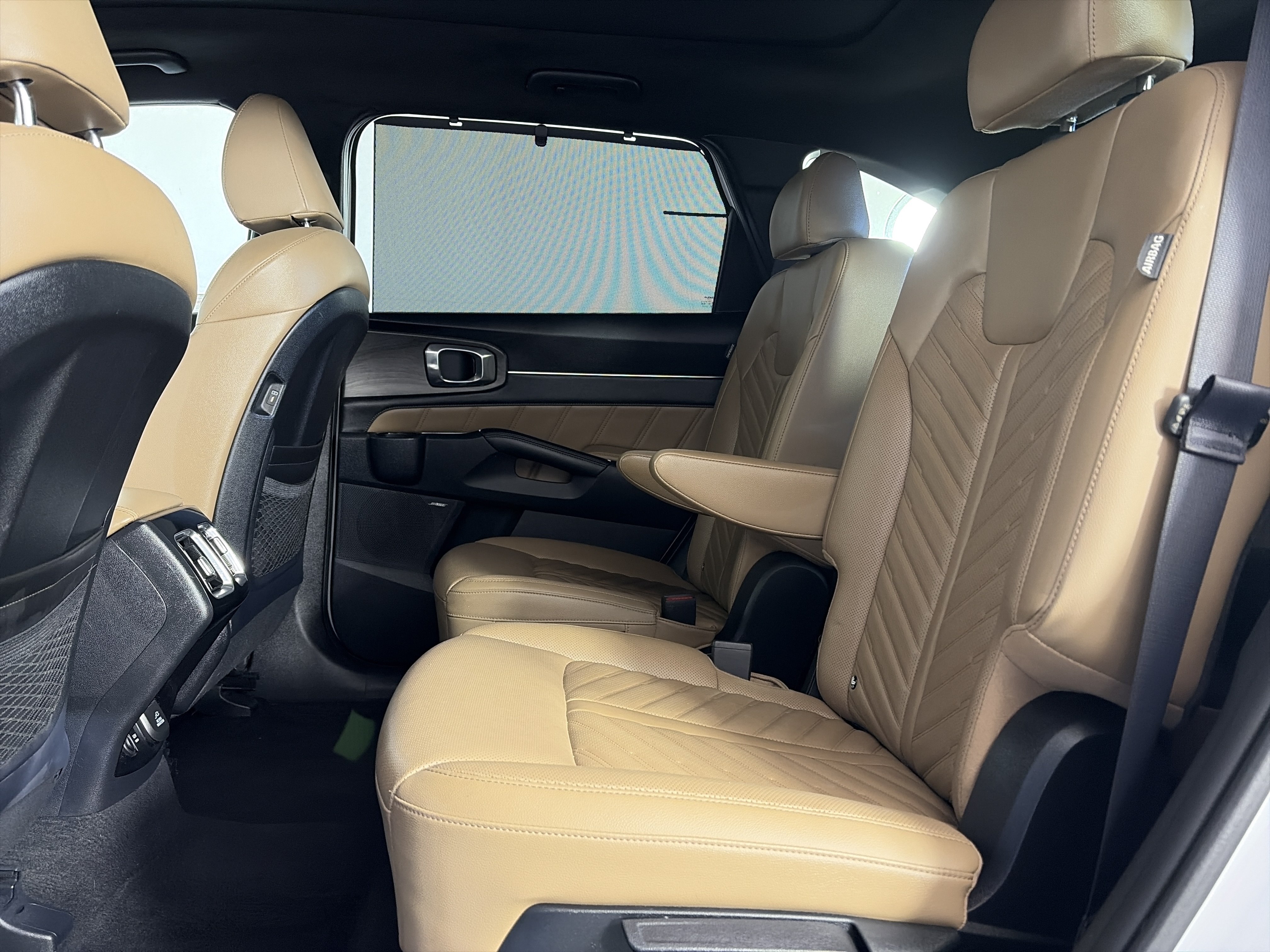 Certified 2024 Kia Sorento SX Prestige w/ Olive Brown Leather Package AWD/4WD image 7