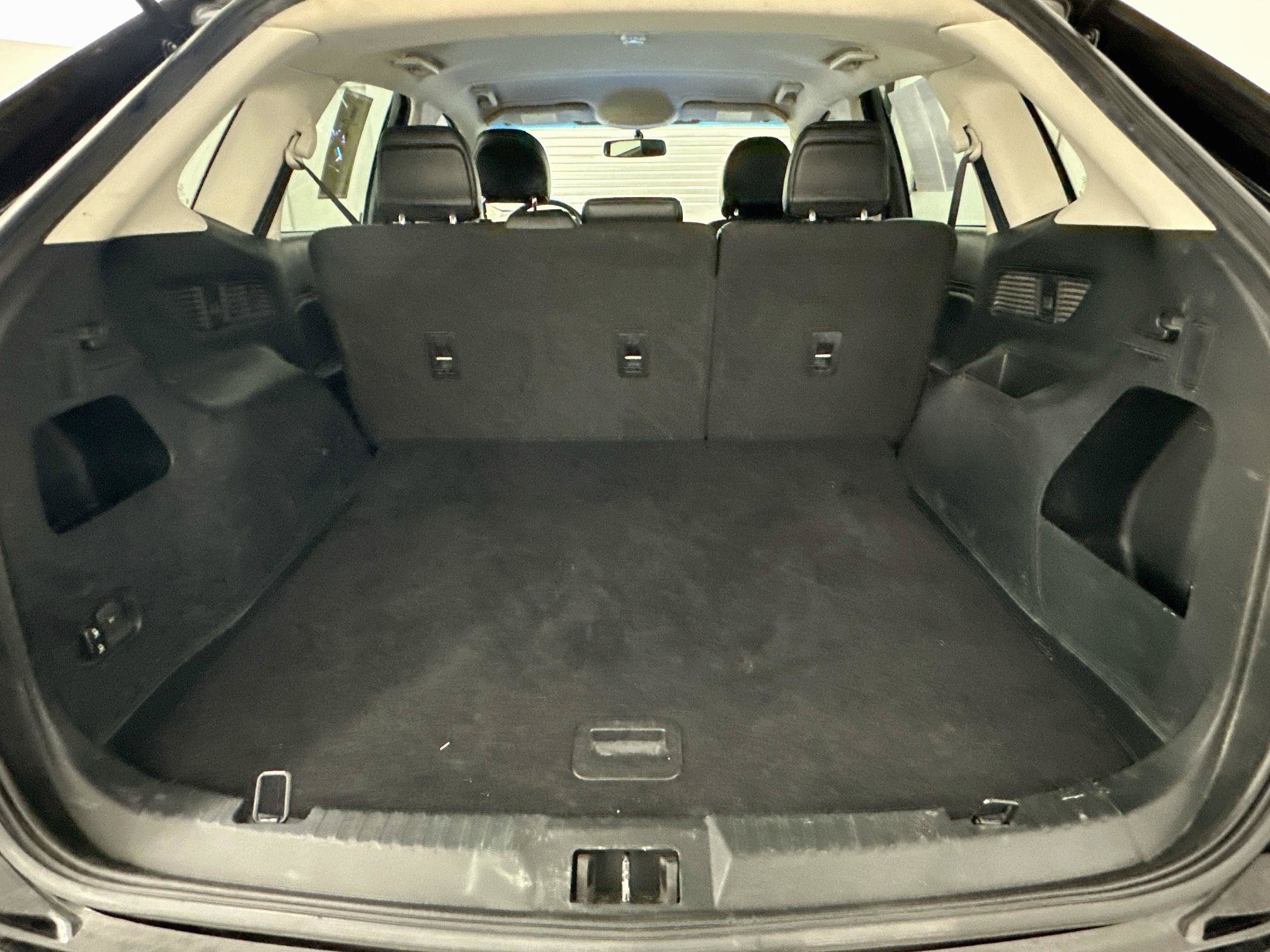 Used 2018 Ford Edge SEL w/ Equipment Group 201A AWD/4WD image 29