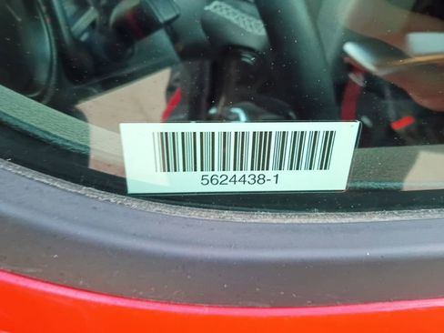 Used 2025 Jeep Wrangler Rubicon w/ Convenience Group image 12