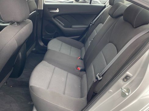 Used 2018 Kia Forte LX w/ LX Rear Camera Package image 20