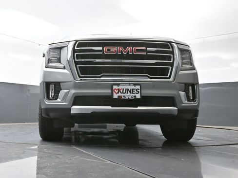 Used 2023 GMC Yukon XL SLT image 55