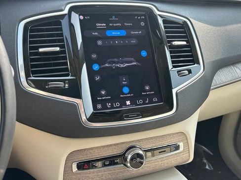 Certified 2023 Volvo XC90 B6 Plus w/ Protection Package Premier AWD/4WD image 22