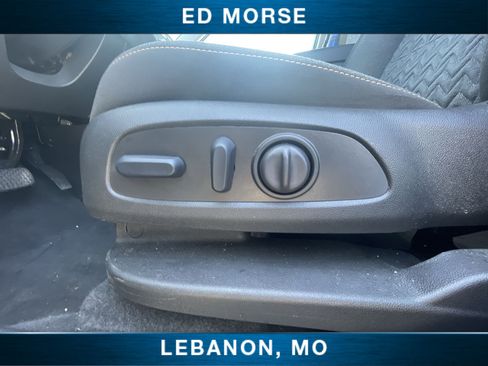 Used 2024 Chevrolet Equinox LT w/ LPO, Floor Liner Package FWD image 32