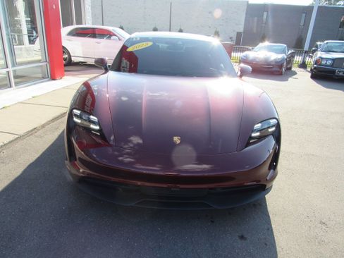 Used 2023 Porsche Taycan RWD image 3