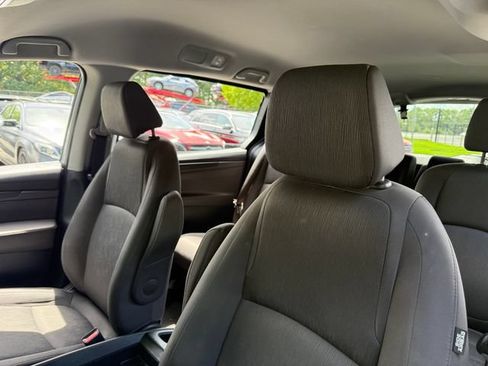 Used 2020 Honda Odyssey LX image 11