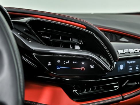 Used 2021 Ferrari SF90 Stradale image 38