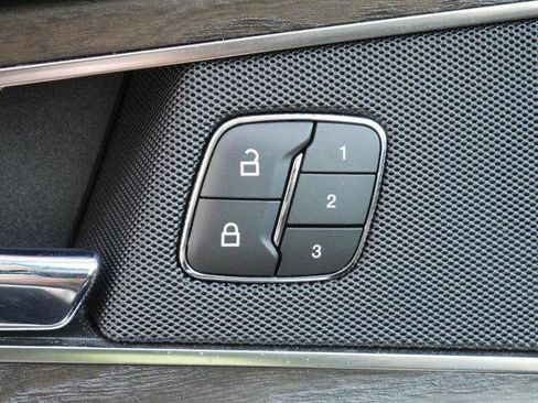 Used 2020 Lincoln Nautilus Reserve w/ Equipment Group 201A AWD/4WD image 25