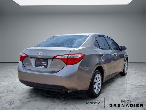 Used 2015 Toyota Corolla LE FWD image 7