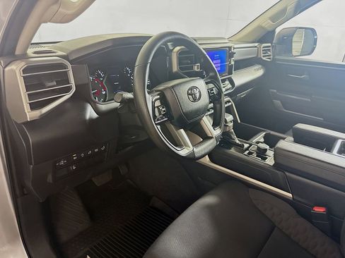 Used 2023 Toyota Tundra SR5 w/ SR5 Convenience Package AWD/4WD image 10
