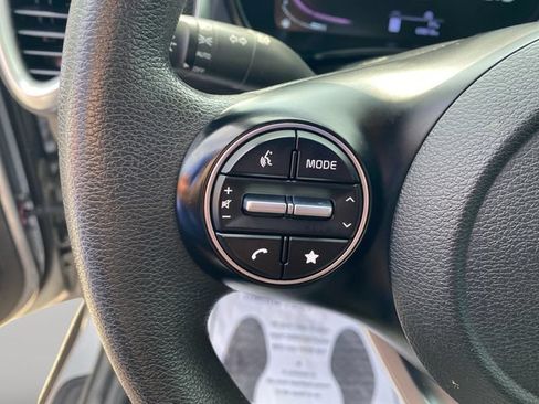 Used 2023 Kia Soul LX FWD image 19