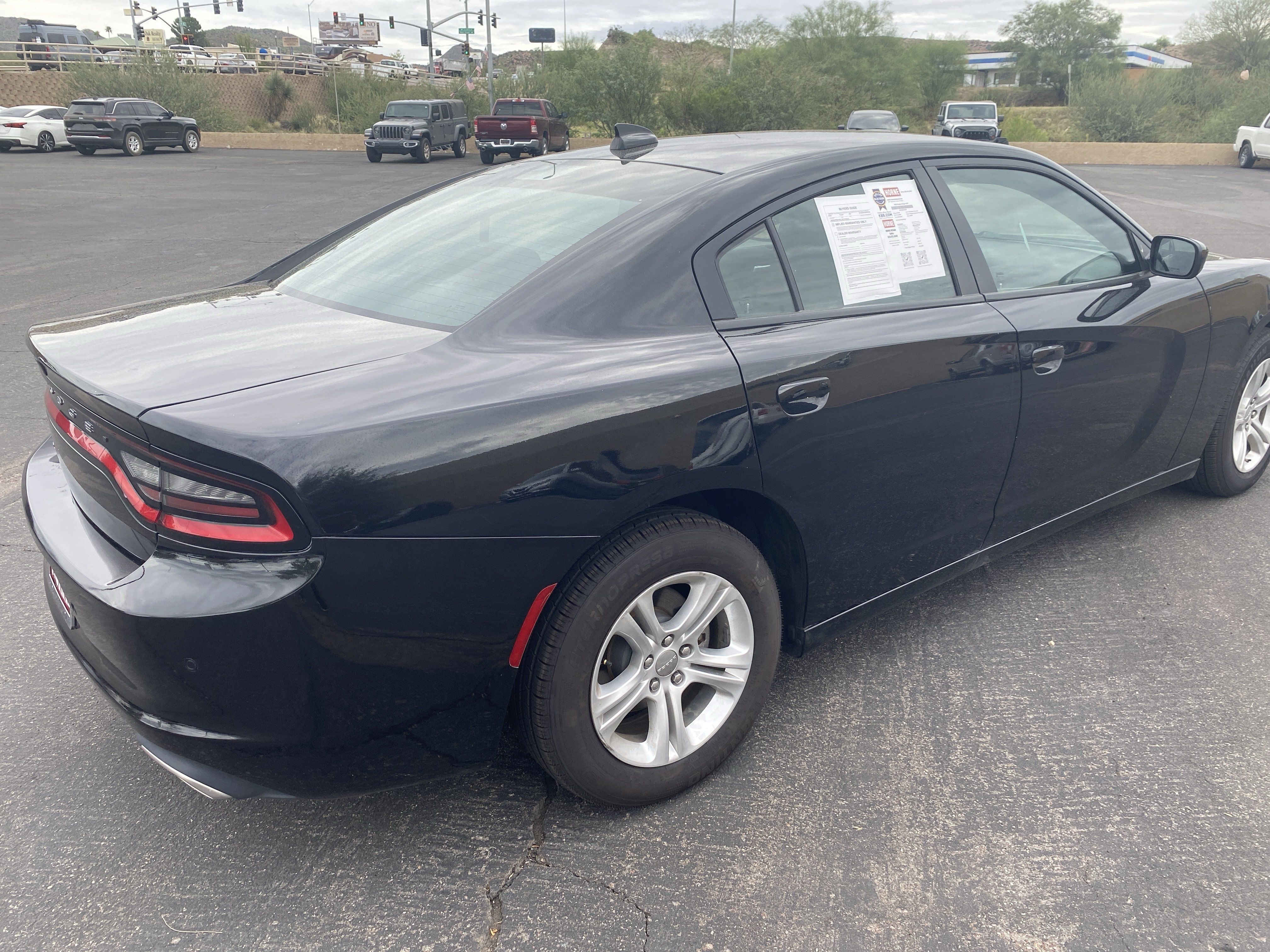 Used 2023 Dodge Charger SXT RWD image 4