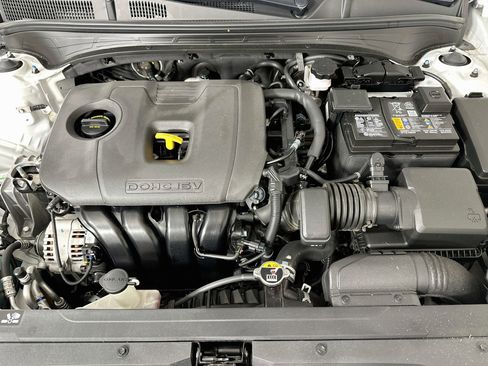 Used 2024 Kia Forte LXS w/ LXS Technology Package FWD image 31