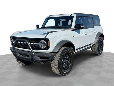 Used 2021 Ford Bronco First Edition AWD/4WD image 1