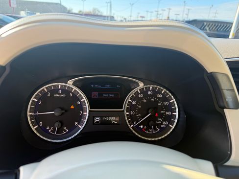 Used 2013 INFINITI JX35 AWD w/ Premium Pkg image 20