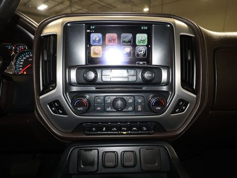 Used 2018 GMC Sierra 1500 SLT image 17