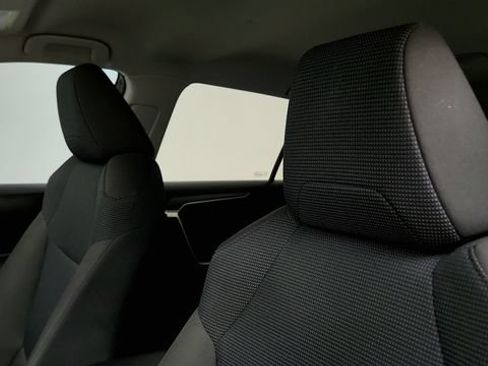 Used 2022 Toyota RAV4 LE FWD image 48