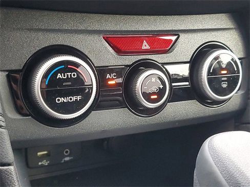 Certified 2023 Subaru Crosstrek 2.0i image 25