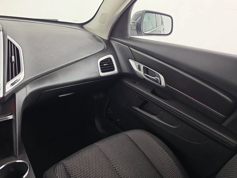 Used 2017 GMC Terrain SLE FWD image 31