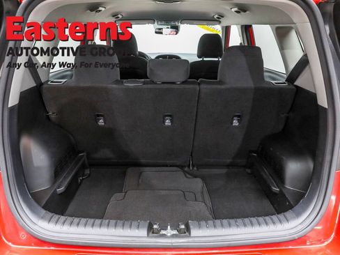 Used 2023 Kia Soul LX w/ Option Group 015 FWD image 9