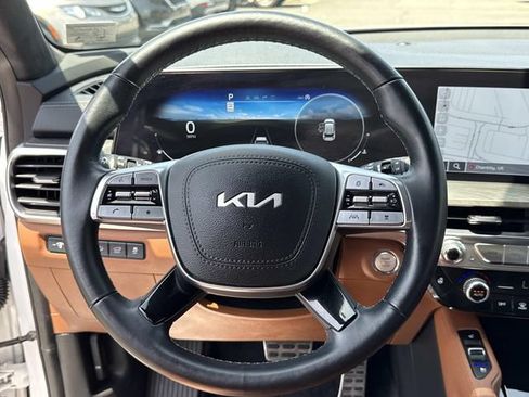 Used 2023 Kia Telluride SX Prestige X-Line AWD/4WD image 19