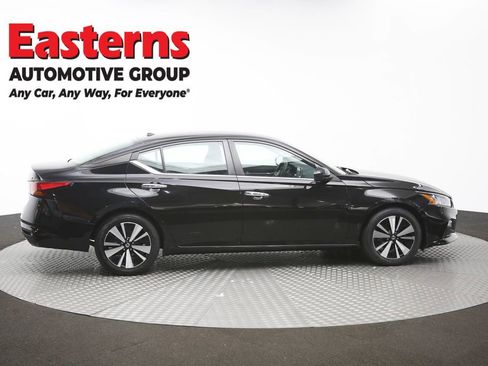 Used 2022 Nissan Altima 2.5 SV FWD image 44