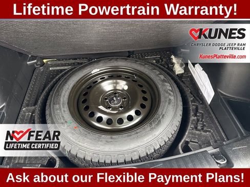 Used 2024 Jeep Compass Trailhawk image 31