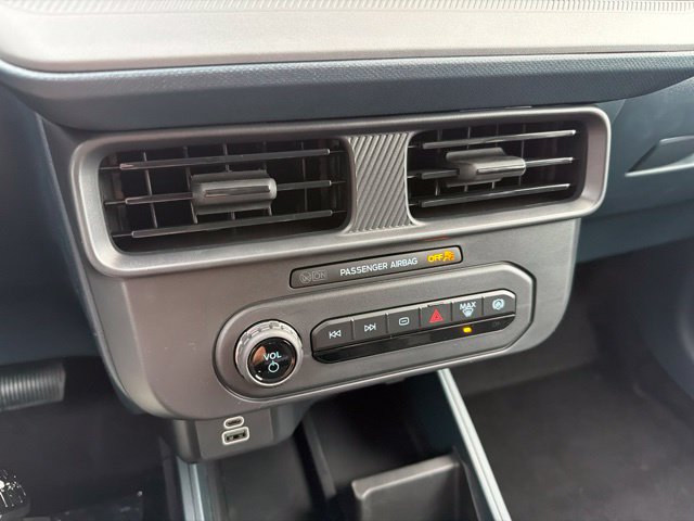 New 2026 Ford Maverick XL FWD image 18