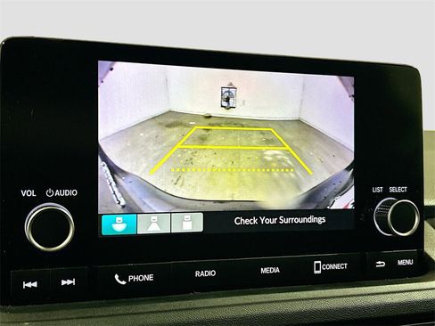 Used 2023 Honda Accord LX image 10