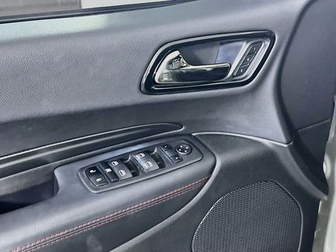 Used 2023 Dodge Durango GT AWD/4WD image 18