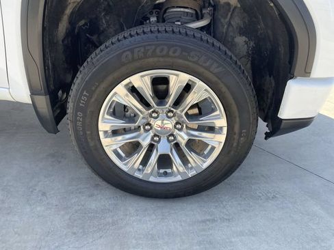 Used 2024 GMC Sierra 1500 Denali w/ Technology Package AWD/4WD image 32