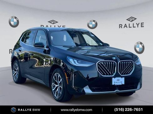 Used 2026 BMW X3 xDrive30i w/ Premium Package AWD/4WD image 1