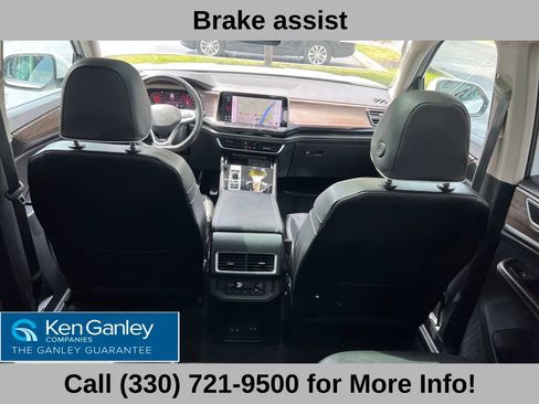 Used 2024 Volkswagen Atlas SEL Premium R-Line AWD/4WD image 51