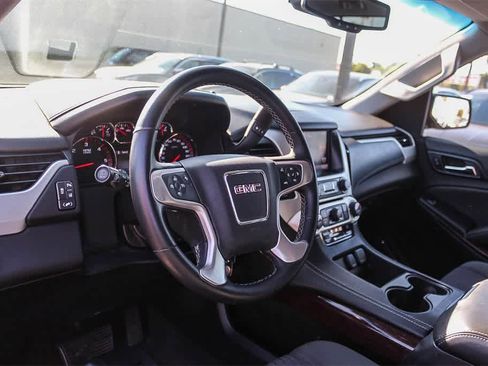 Used 2015 GMC Yukon XL SLE w/ Convenience Package image 23