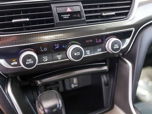Used 2019 Honda Accord Sport image 19