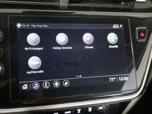 Used 2023 Chevrolet Bolt EUV LT w/ Driver Confidence Package FWD image 30