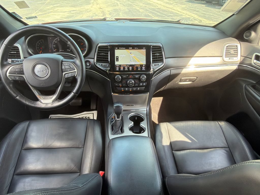 Used 2022 Jeep Grand Cherokee Limited w/ Tech Group AWD/4WD image 13