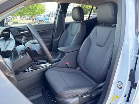 New 2026 Buick Encore GX Preferred FWD image 12