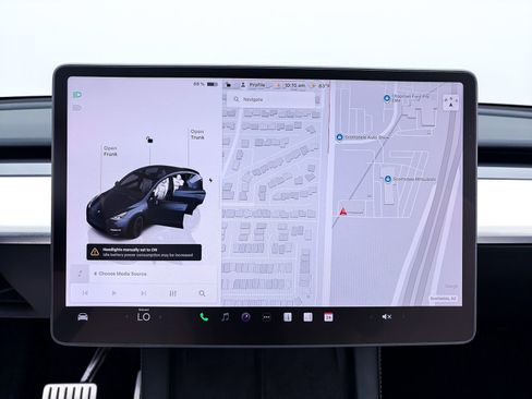 Used 2024 Tesla Model Y Performance AWD/4WD image 13
