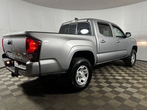 Used 2021 Toyota Tacoma SR image 5